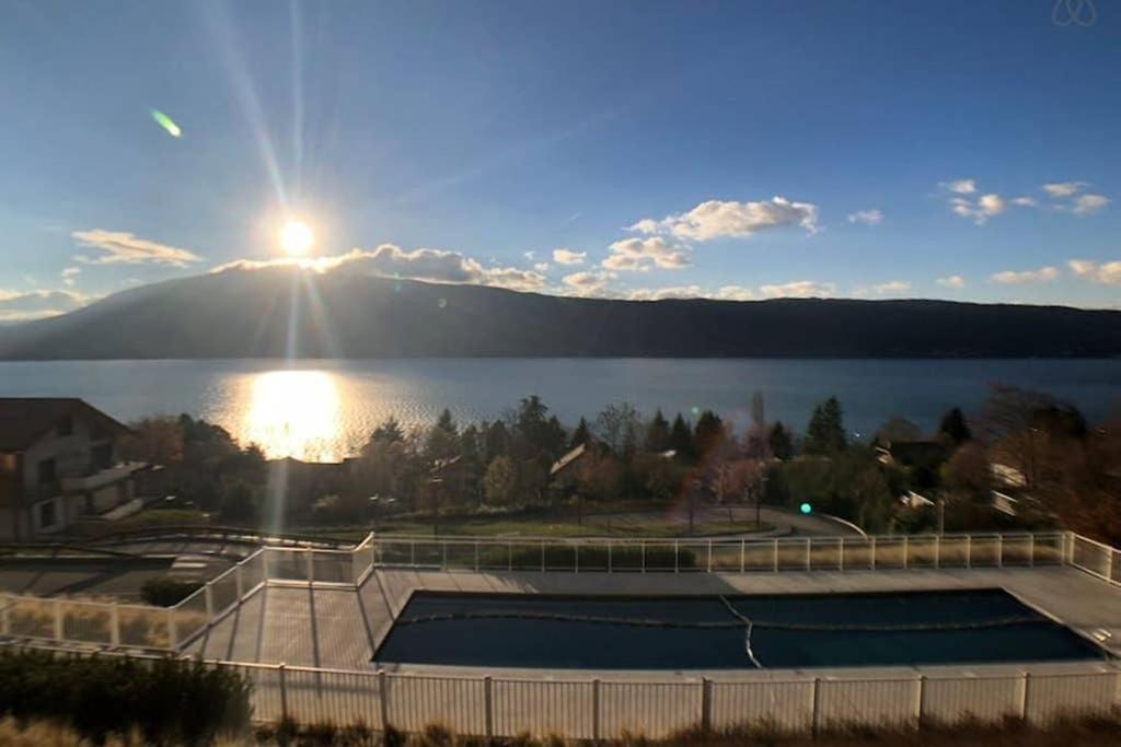 Roc & Lac - Terrasse Vue Lac, Piscine, Parking ヴェリエ・デュ・ラック エクステリア 写真